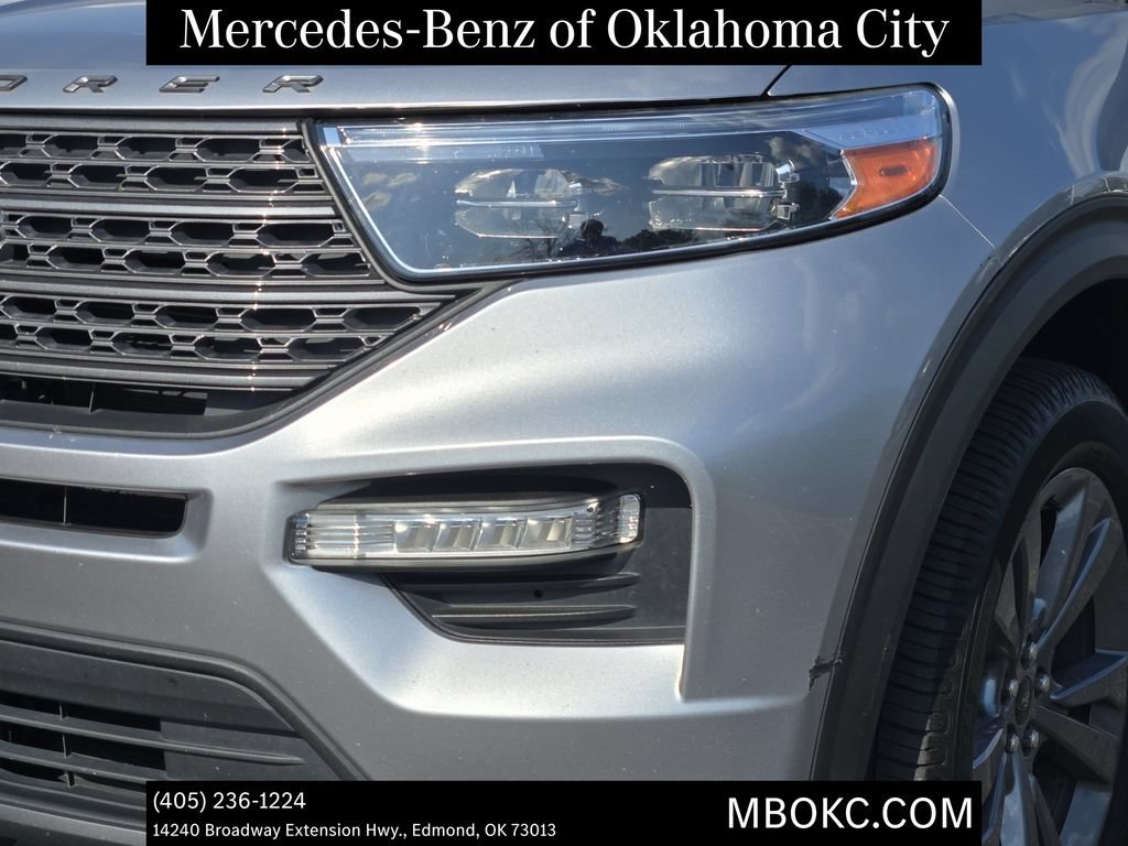 Used 2022 Ford Explorer XLT w/ Equipment Group 202A AWD/4WD image 8