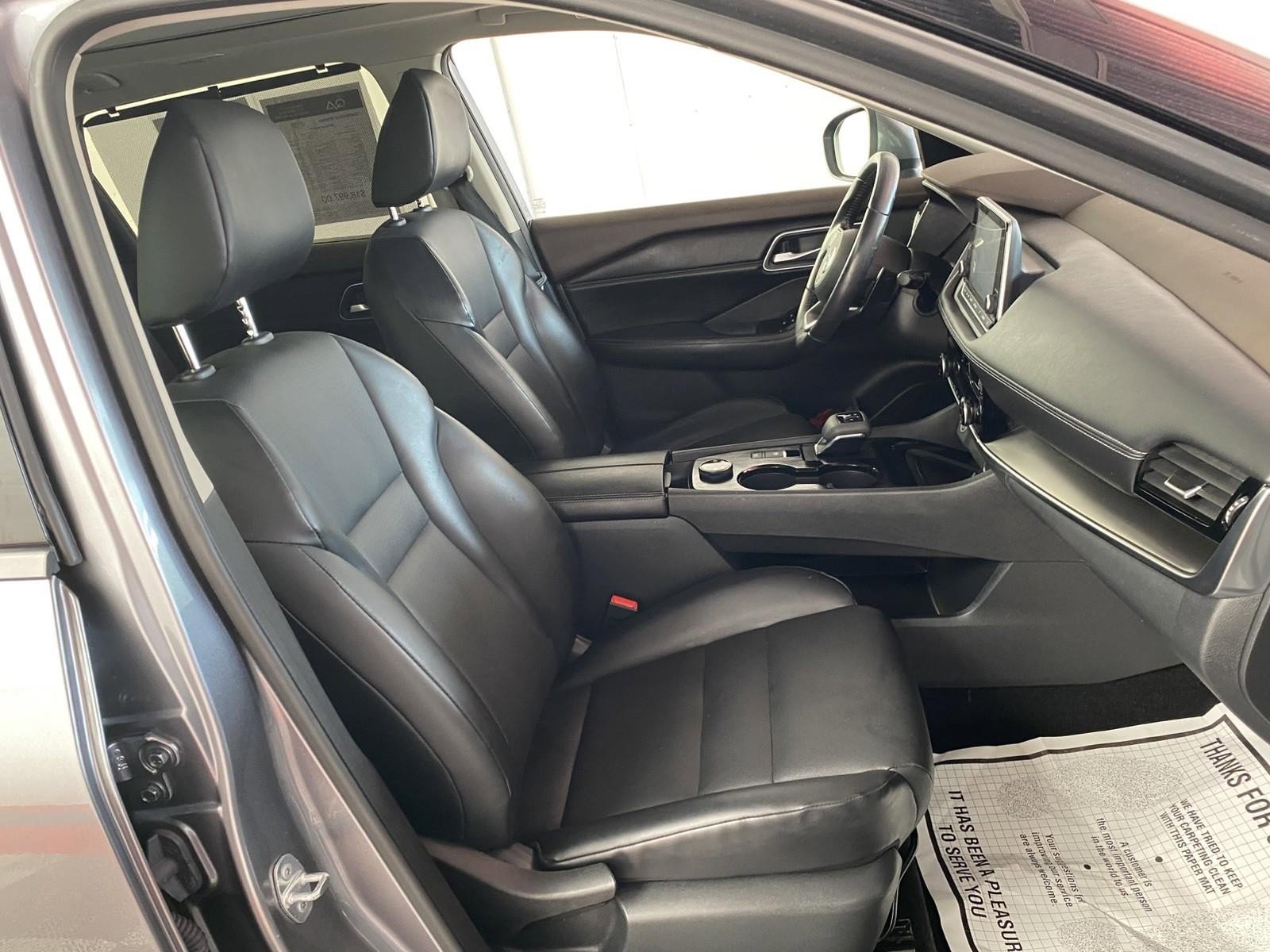 Used 2021 Nissan Rogue SV w/ Premium Package AWD/4WD image 9