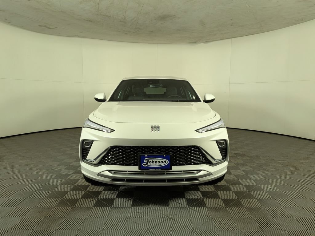 New 2026 Buick Envista Avenir image 2