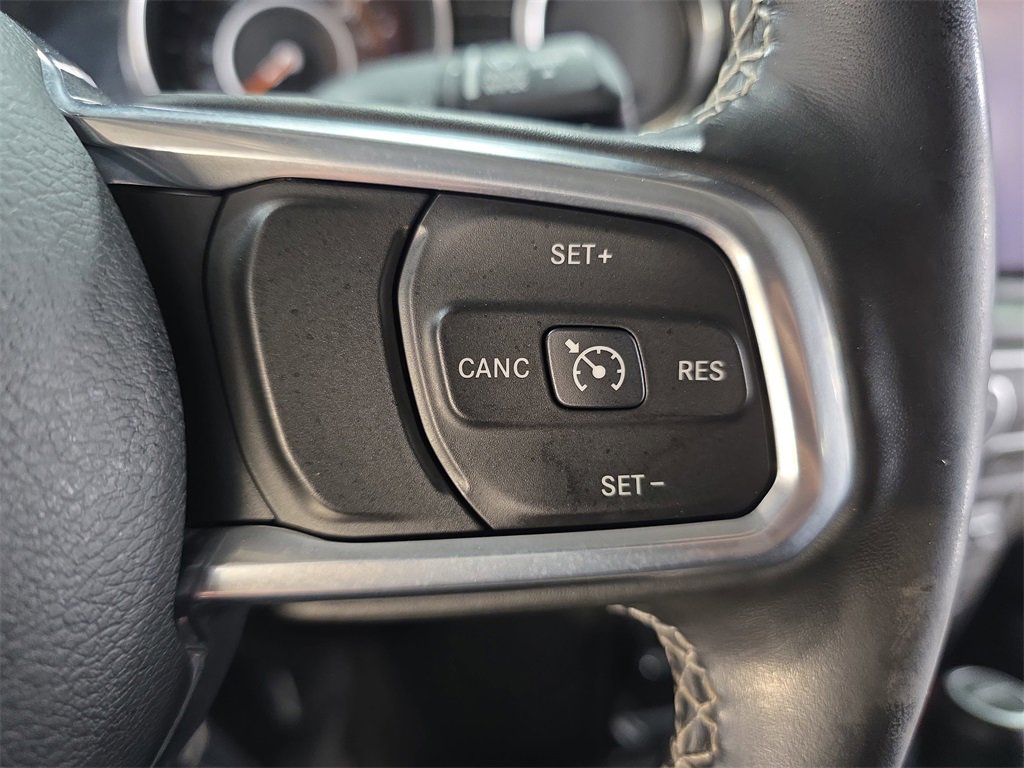 Used 2022 Jeep Gladiator Overland w/ Popular Equipment Package image 17