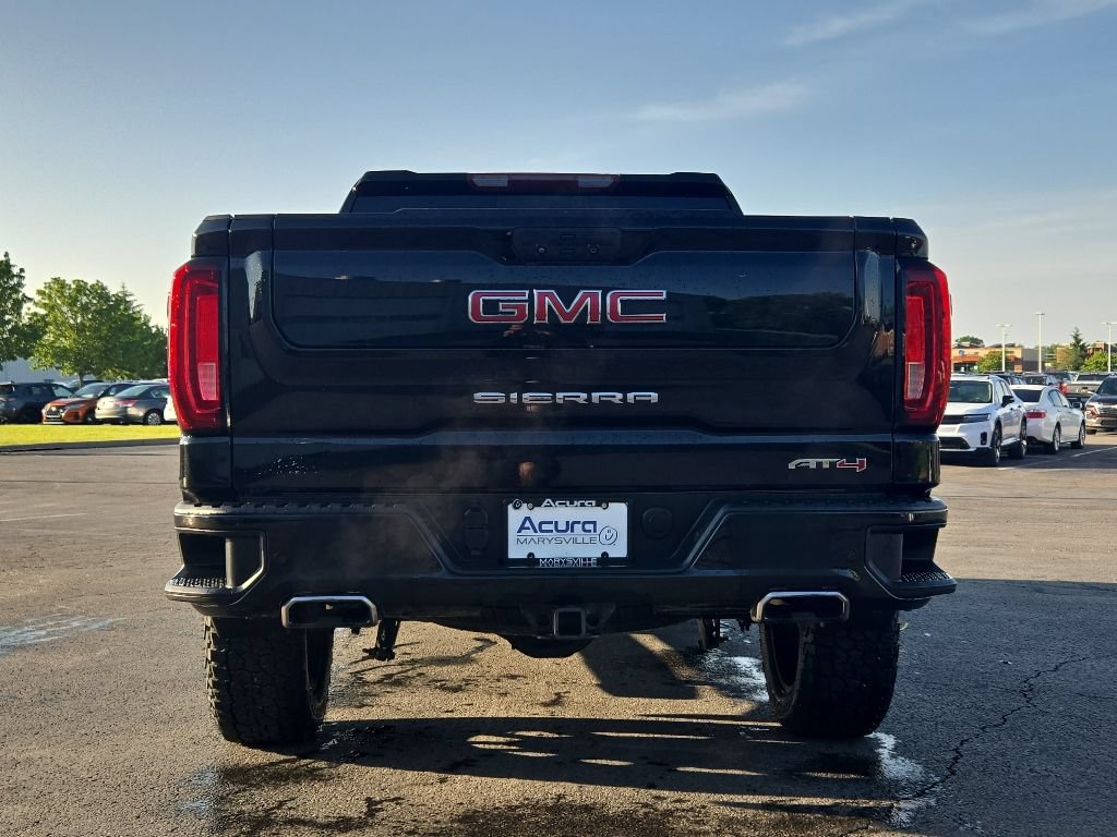 Used 2022 GMC Sierra 1500 AT4 w/ AT4 Preferred Package AWD/4WD image 8