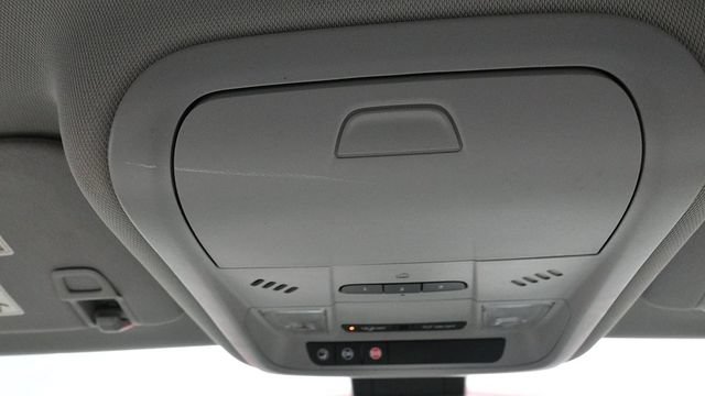 Used 2021 Chevrolet Equinox LT AWD/4WD image 19
