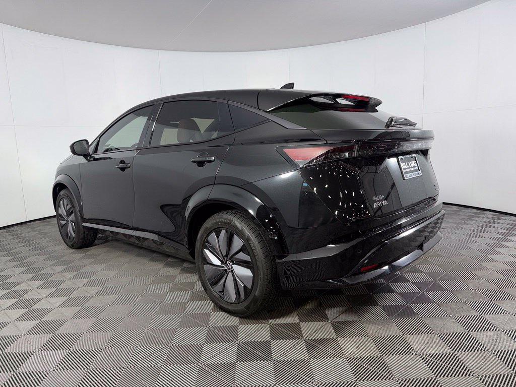 Used 2024 Nissan Ariya AWD image 9