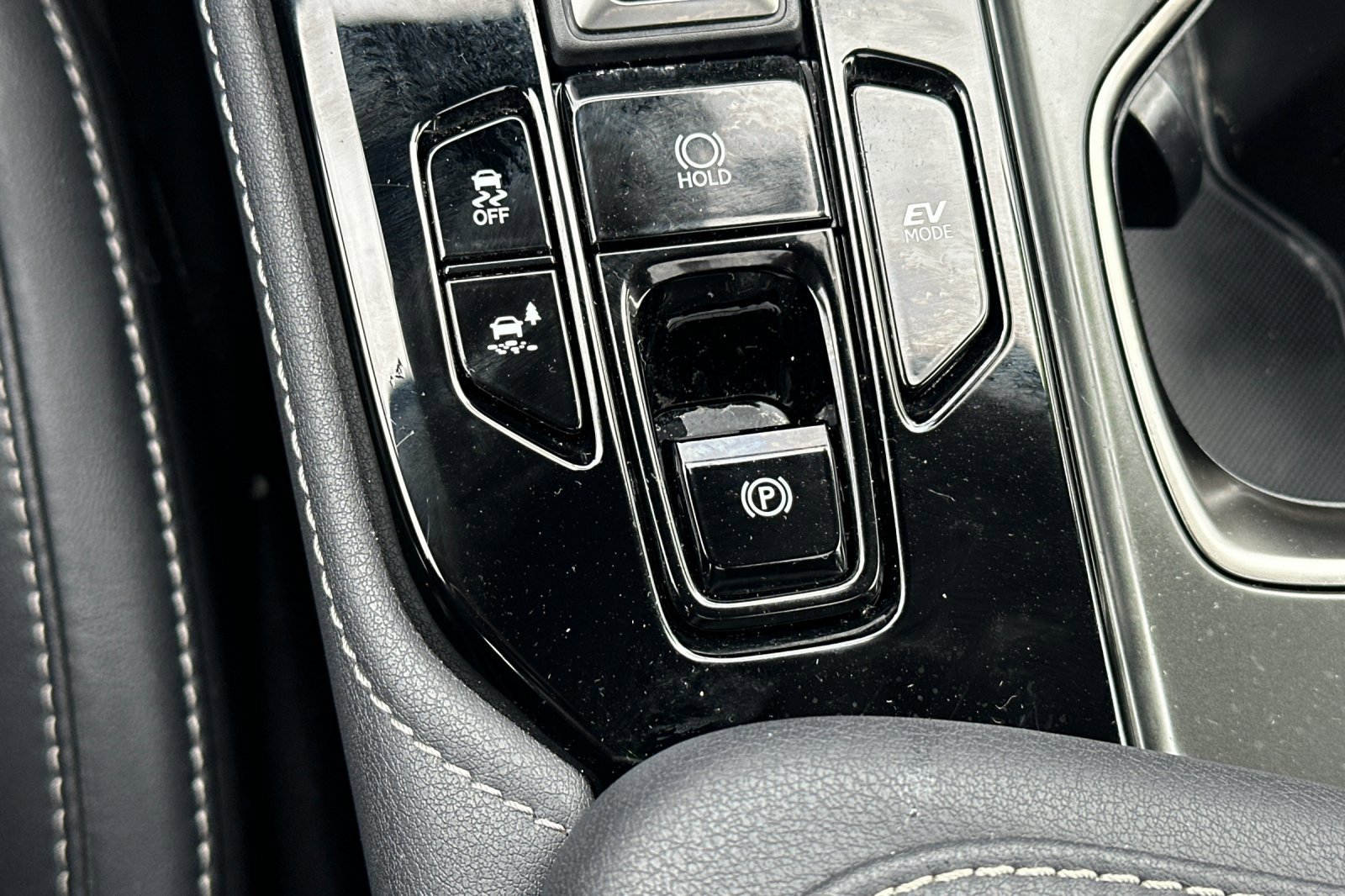 Used 2025 Lexus NX 350h AWD w/ Cold Area Package image 20