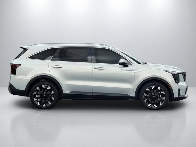 Certified 2026 Kia Sorento EX w/ EX Premium Package FWD image 8