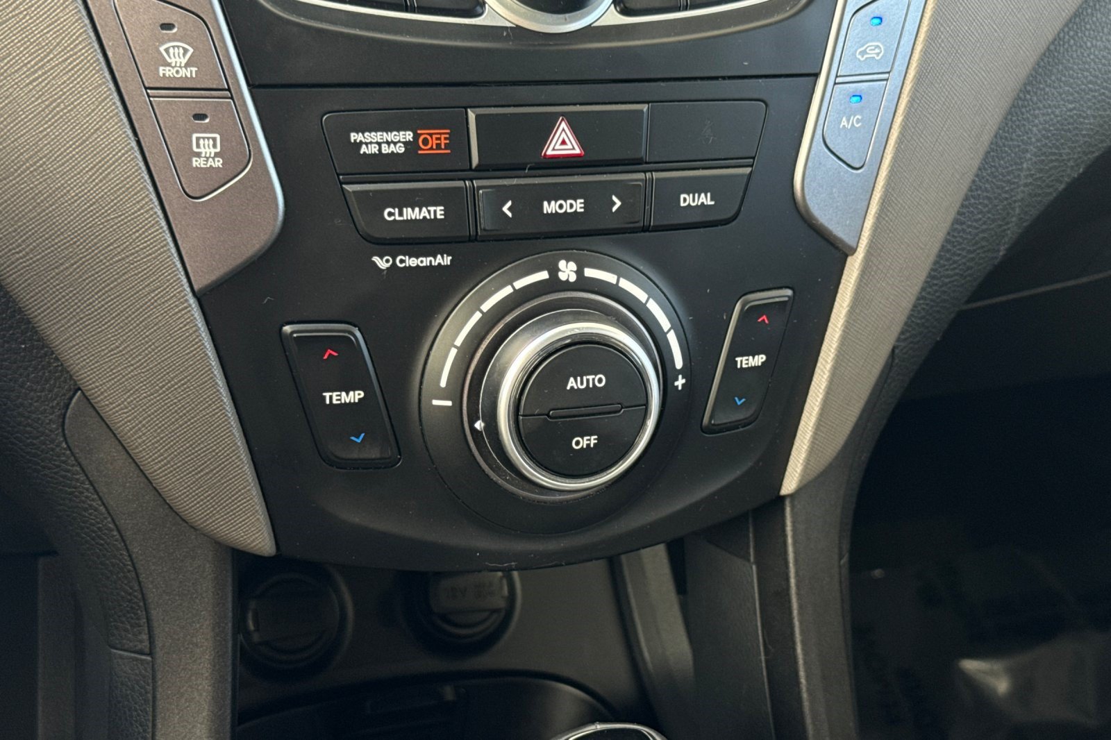 Used 2014 Hyundai Santa Fe Sport w/ Technology Package 14 FWD image 28