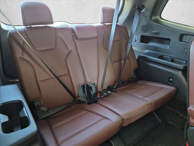 Used 2025 Kia Telluride SX w/ SX Captain's Chair Package AWD/4WD image 22