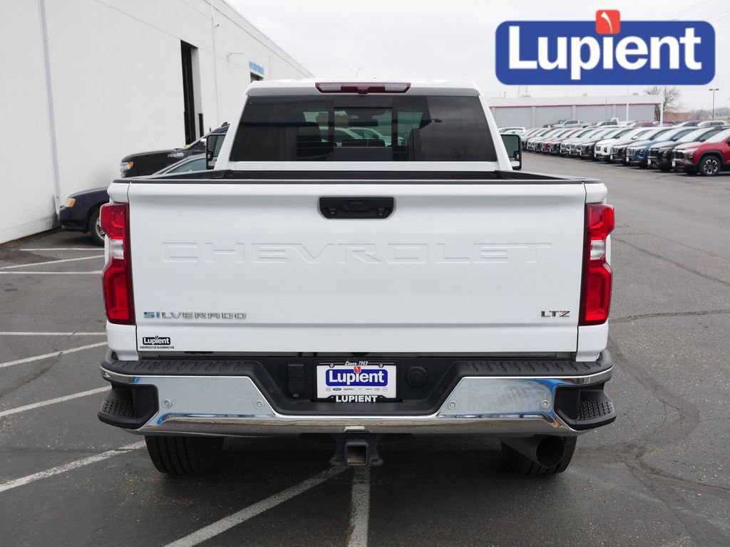 Used 2022 Chevrolet Silverado 2500 LTZ w/ LTZ Plus Package image 4