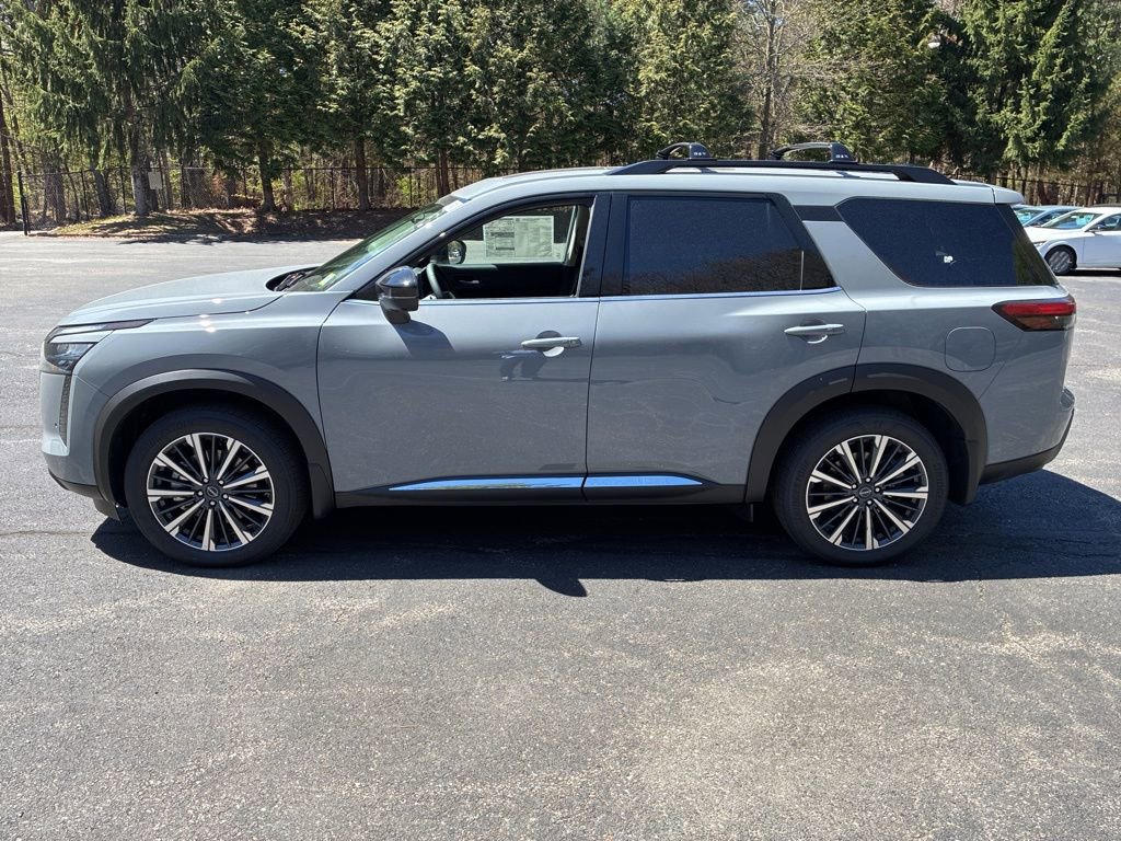 New 2026 Nissan Pathfinder Platinum AWD/4WD image 4