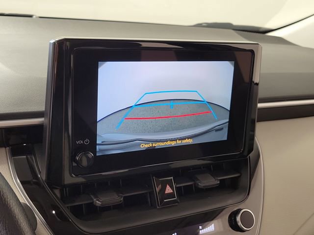 Used 2025 Toyota Corolla LE FWD image 29