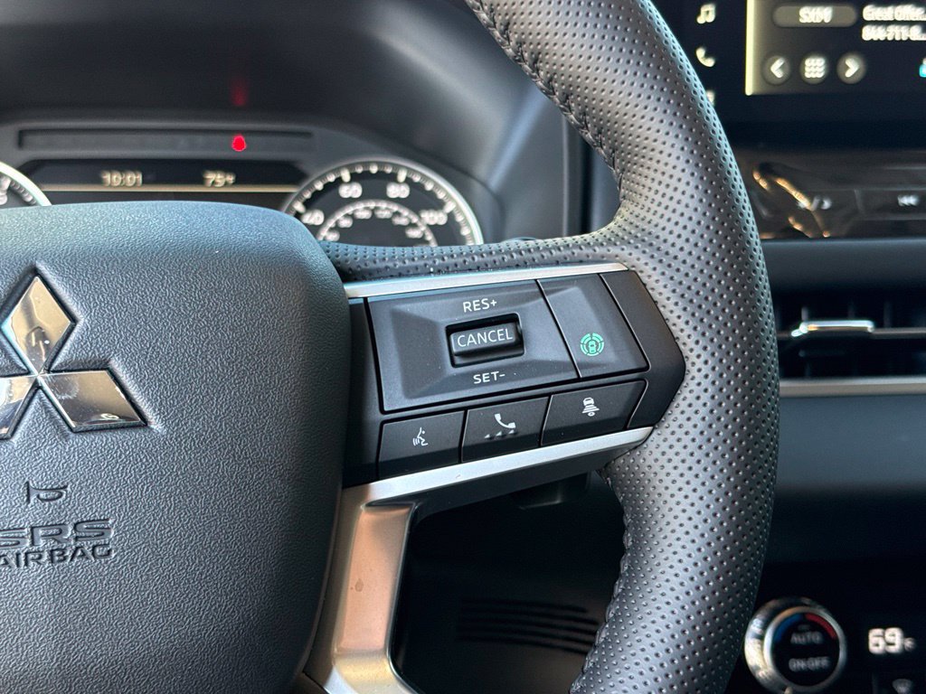 New 2026 Mitsubishi Outlander SE AWD/4WD image 22