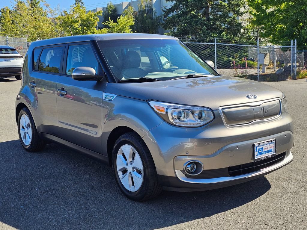 Used 2016 Kia Soul EV + w/ Paint Protection Film Package FWD image 3