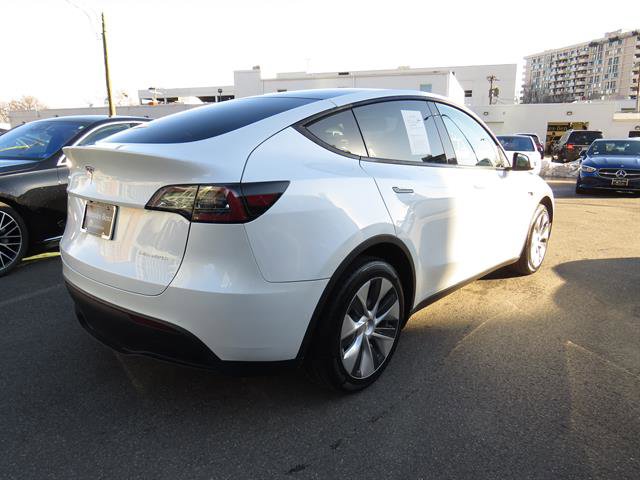 Used 2020 Tesla Model Y Long Range image 4