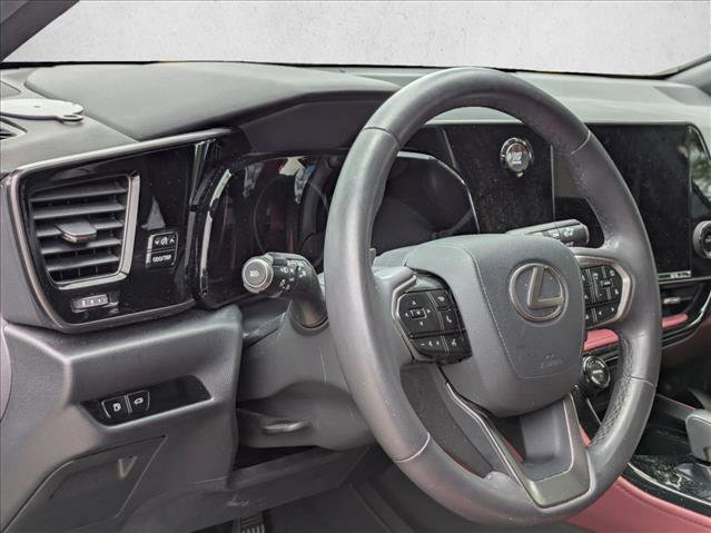 Used 2024 Lexus NX 250 FWD w/ Towing Package (2000 Lbs) image 3