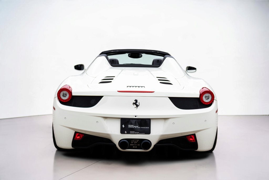 Used 2014 Ferrari 458 Spider RWD image 7