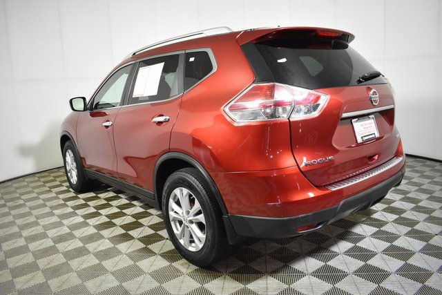 Used 2015 Nissan Rogue SV image 6
