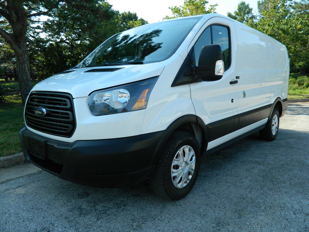 Used 2019 Ford Transit 250 130 Low Roof image 1