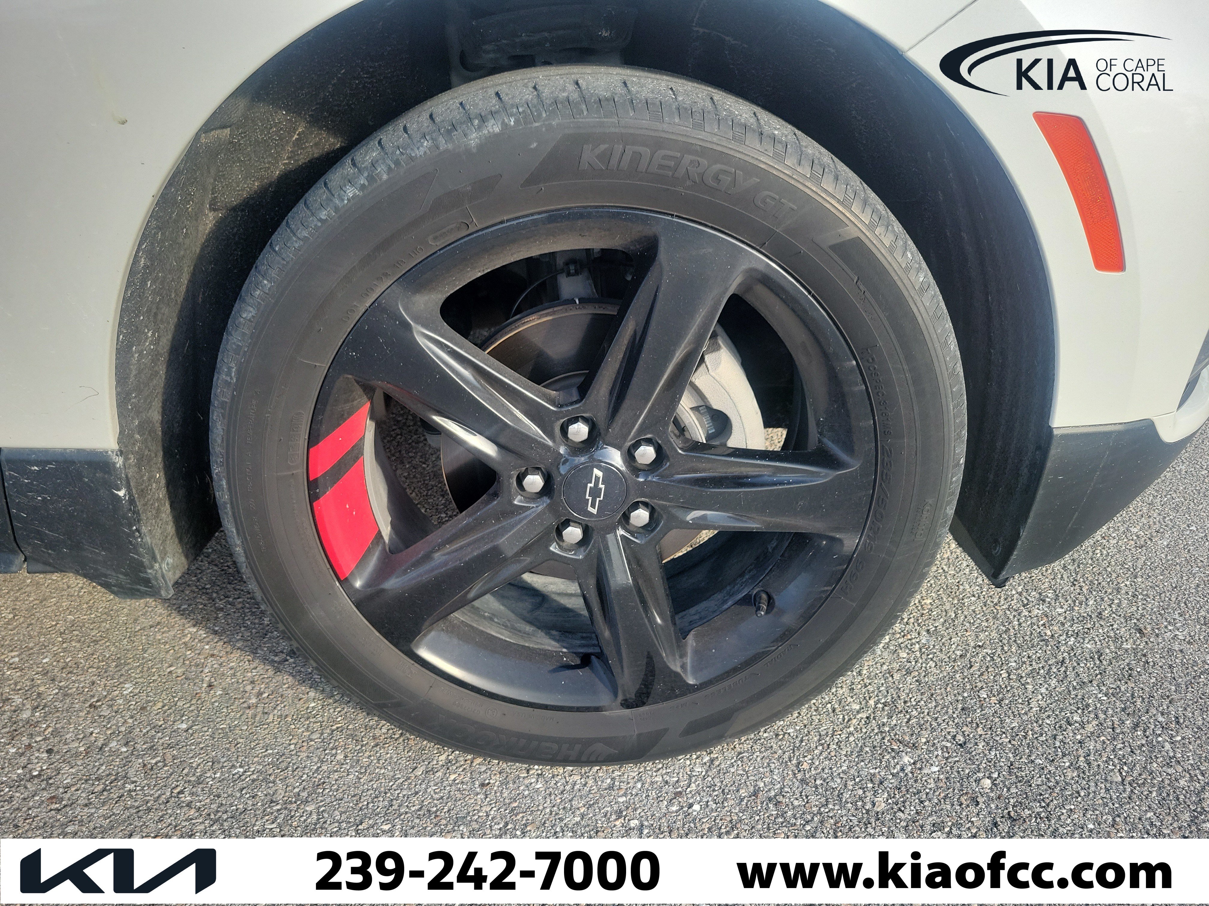 Used 2022 Chevrolet Equinox Premier w/ Redline Edition FWD image 7