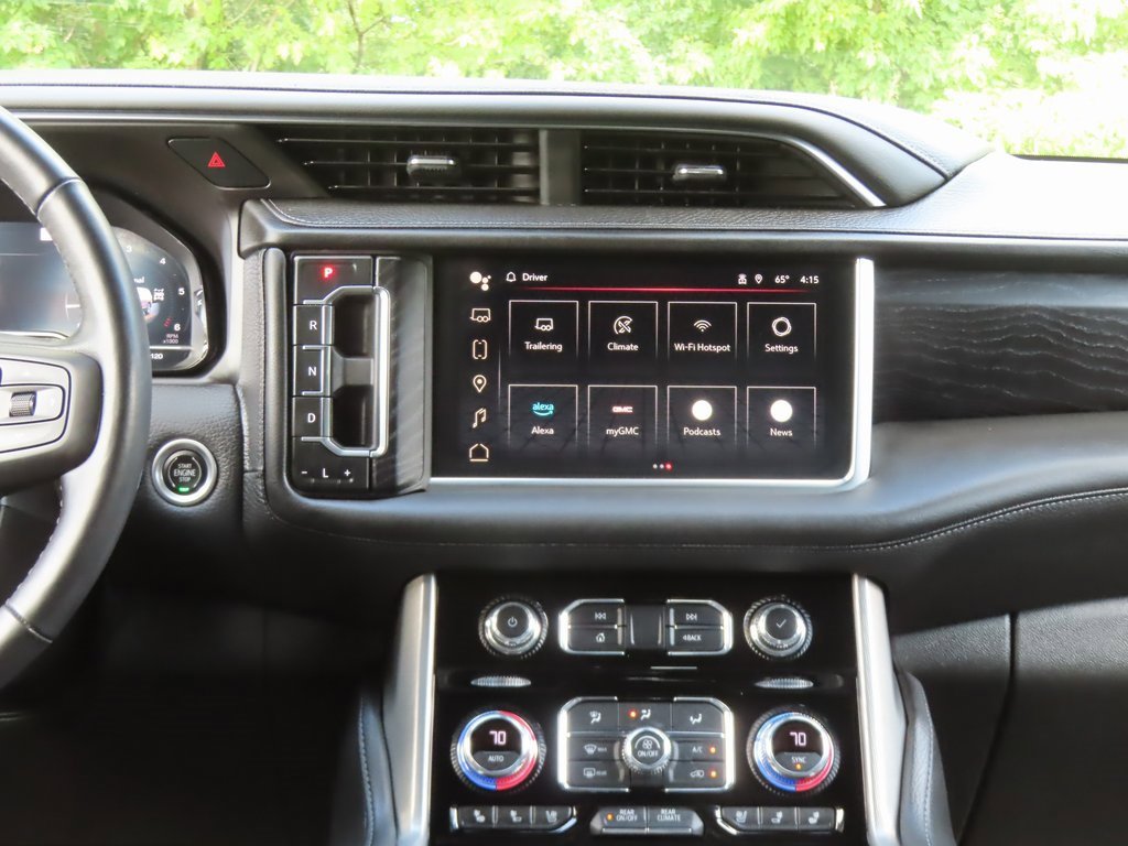 Used 2022 GMC Yukon Denali w/ Denali Premium Package image 21