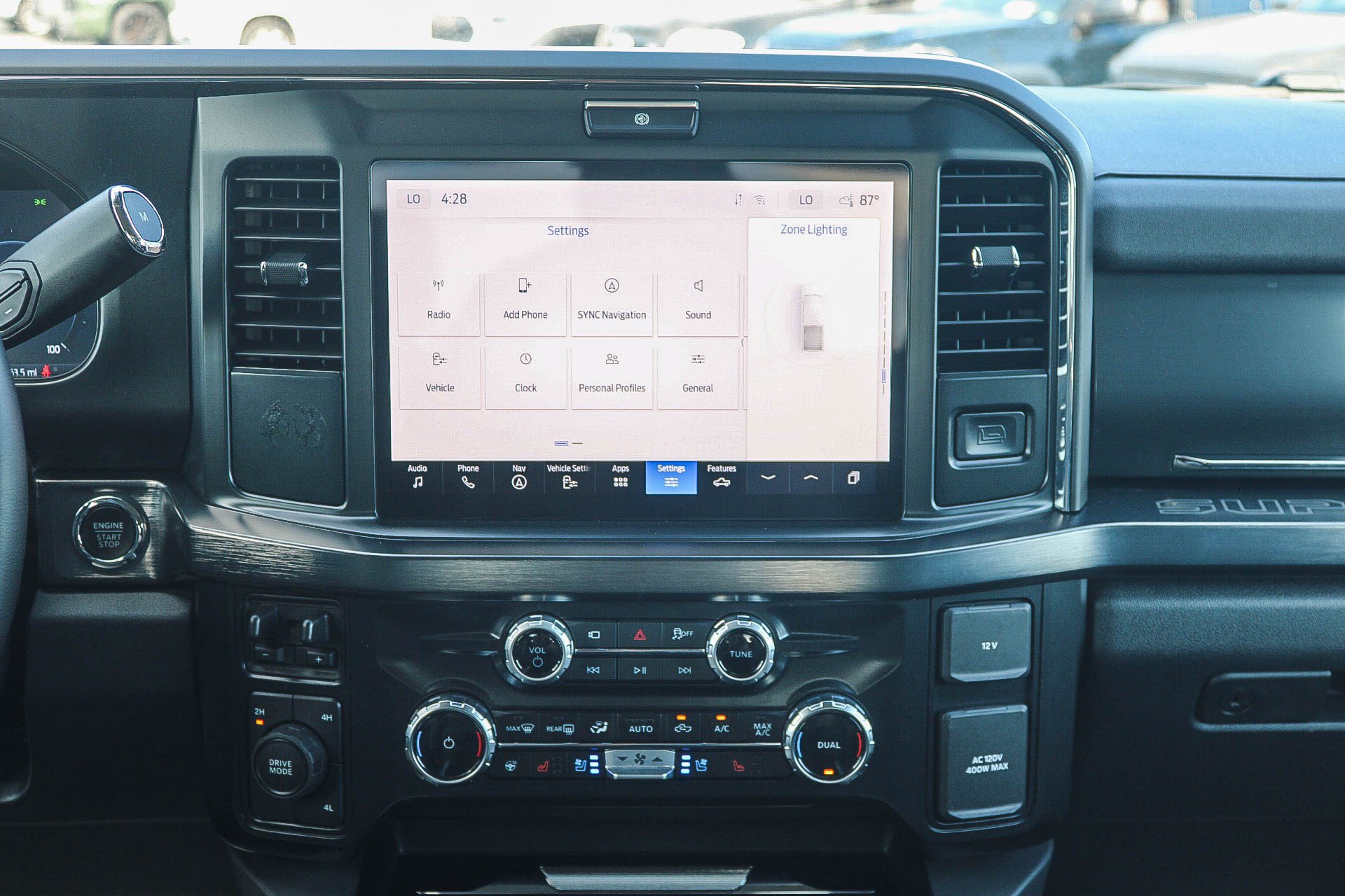 Used 2025 Ford F250 Lariat AWD/4WD image 14
