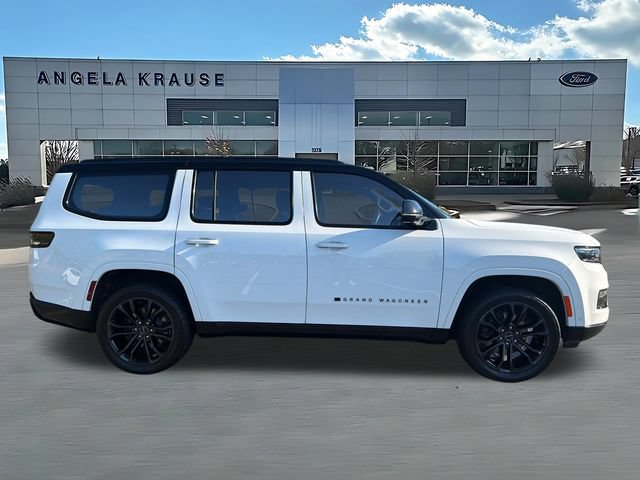 Used 2023 Jeep Grand Wagoneer Series III w/ Quick Order Packagew 28T AWD/4WD image 10