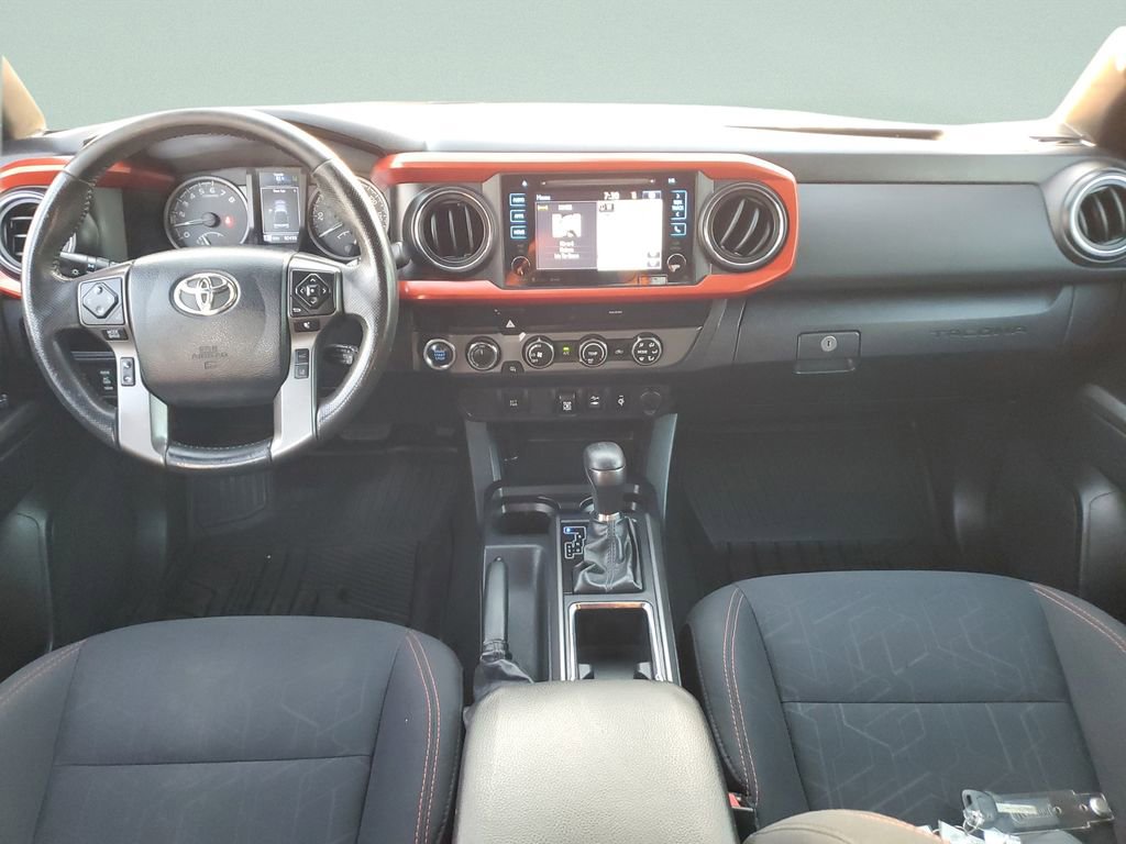 Used 2019 Toyota Tacoma TRD Off-Road image 15