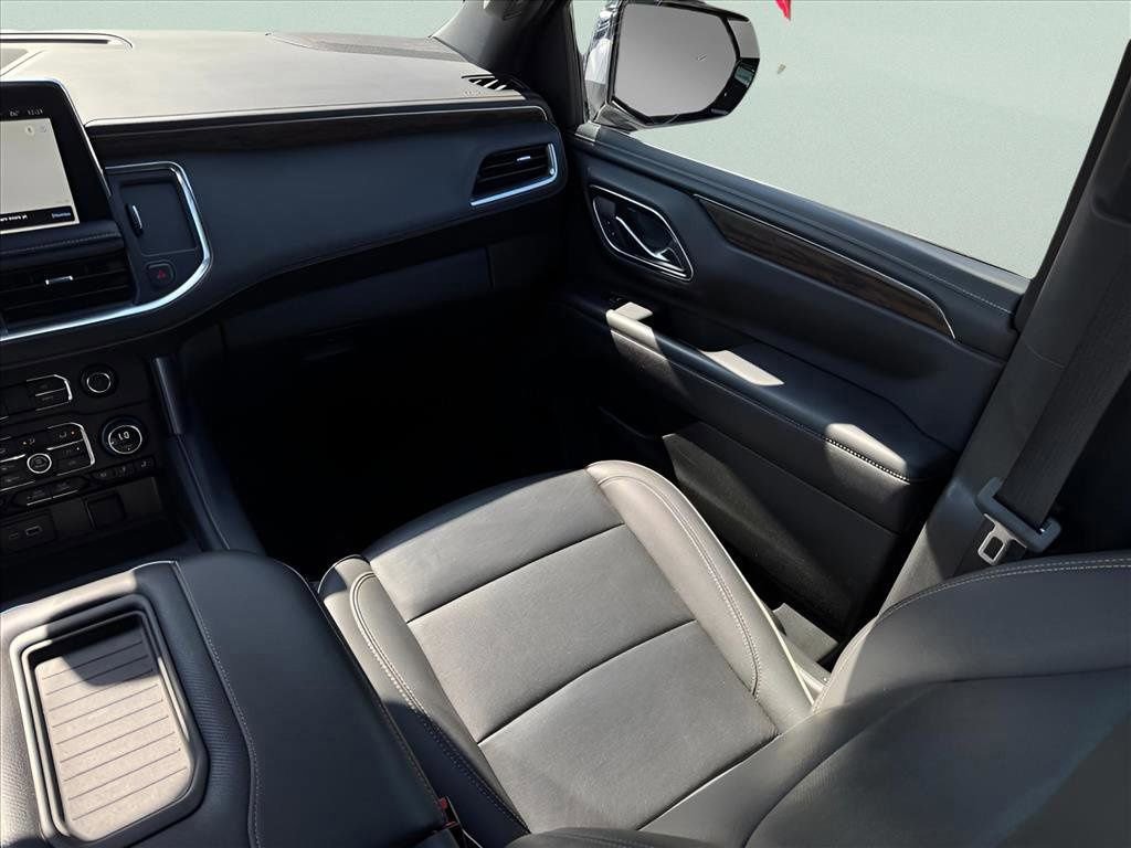 Certified 2024 Chevrolet Suburban Premier image 14