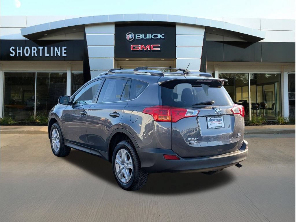 Used 2014 Toyota RAV4 LE AWD/4WD image 5