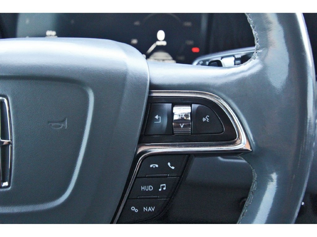 Used 2021 Lincoln Navigator L Reserve w/ Luxury Package AWD/4WD image 17