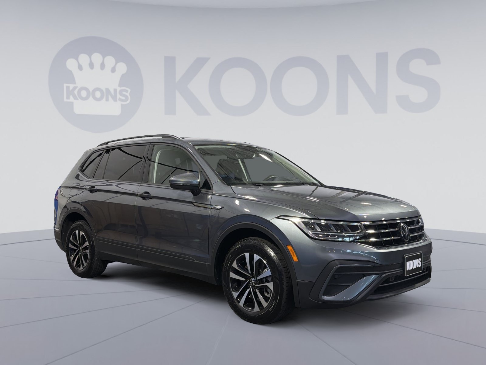 Used 2023 Volkswagen Tiguan S FWD image 10