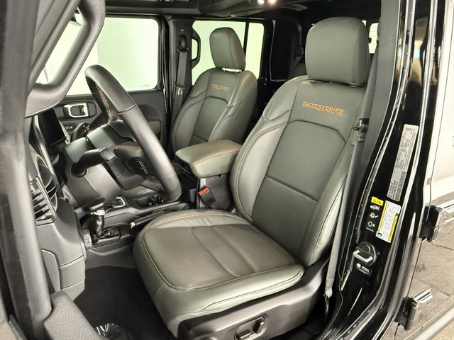 Used 2024 Jeep Gladiator Mojave AWD/4WD image 10
