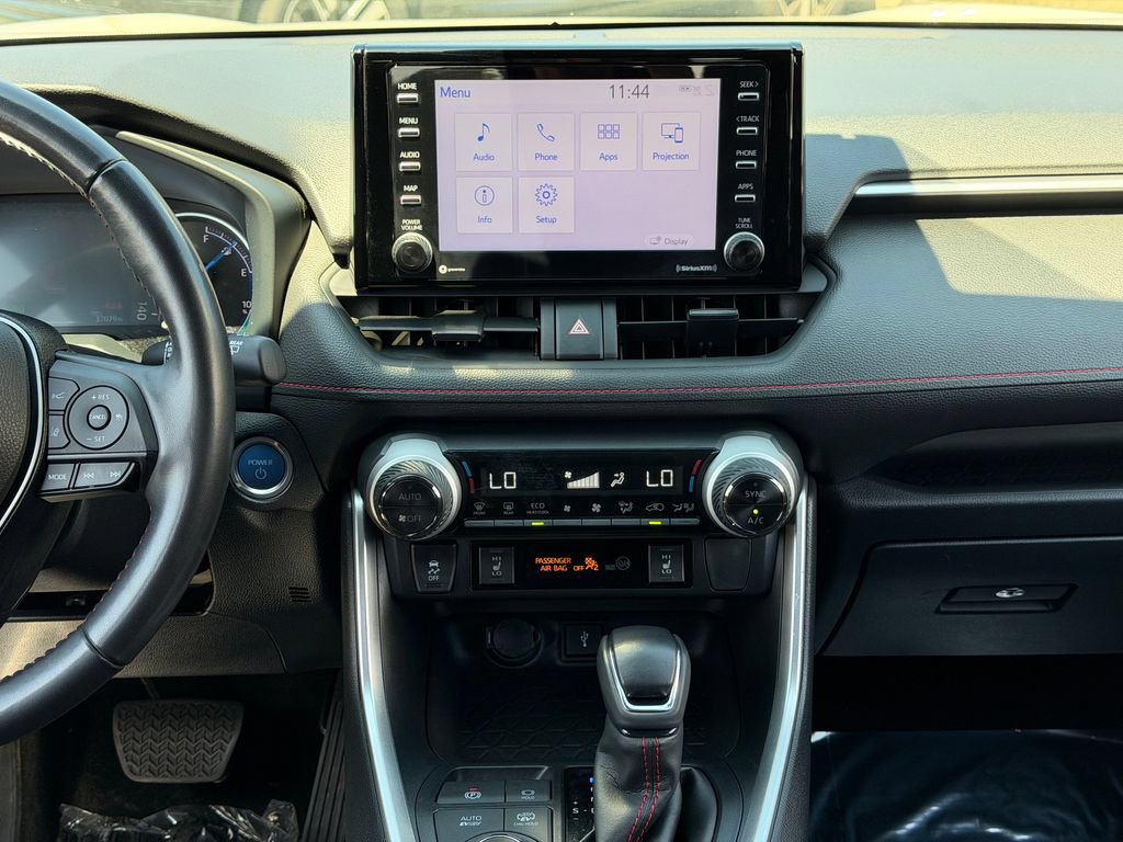 Used 2022 Toyota RAV4 SE w/ Weather & Moonroof Package AWD/4WD image 23