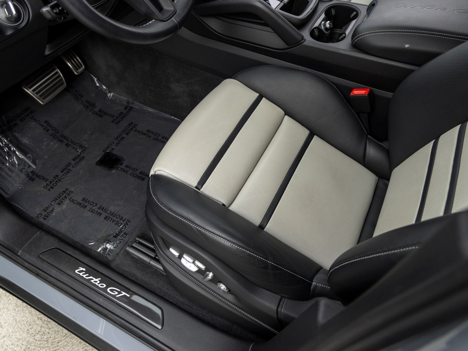 Certified 2023 Porsche Cayenne Turbo GT AWD/4WD image 29
