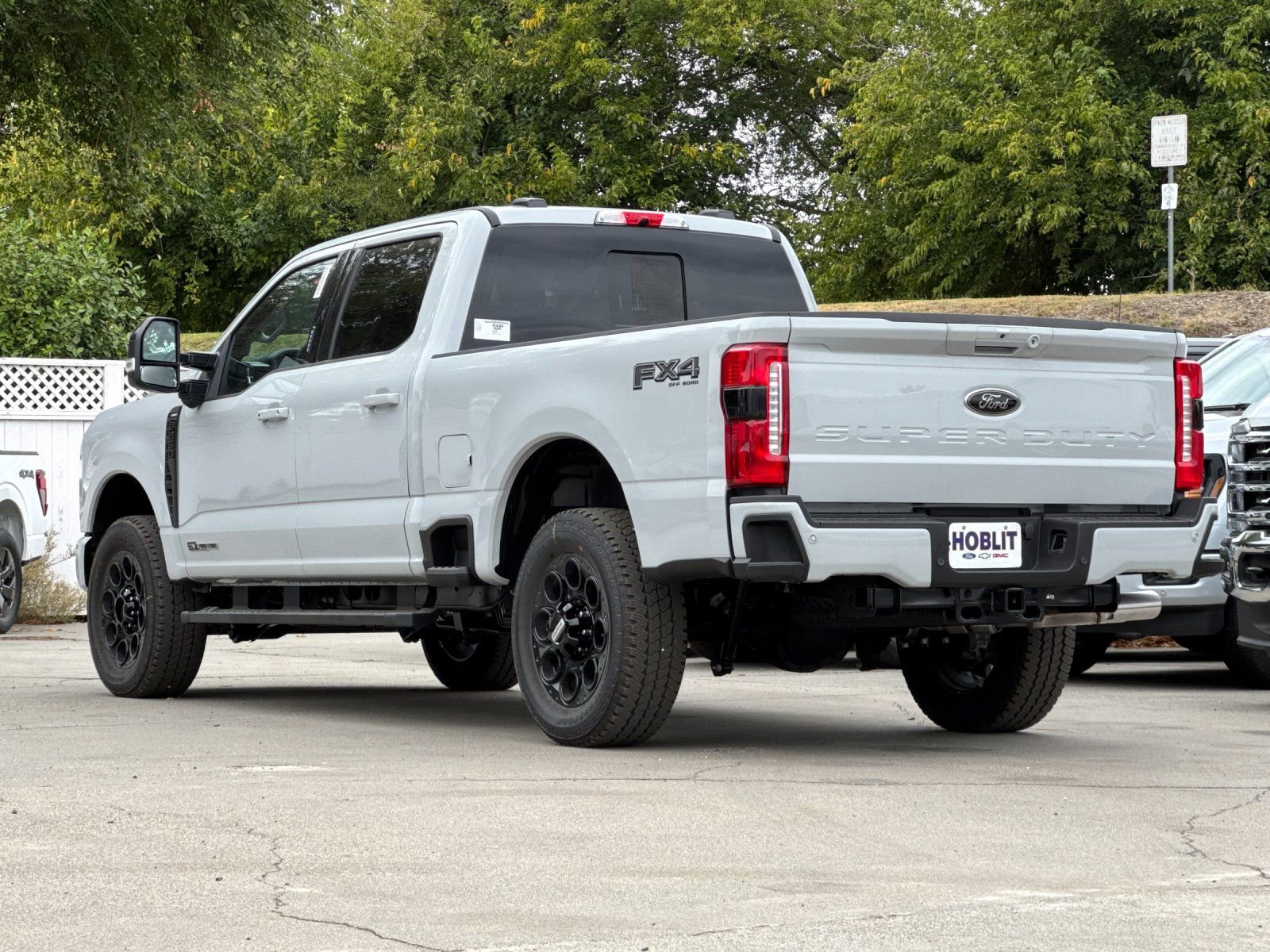 New 2026 Ford F250 4x4 Crew Cab Super Duty image 5