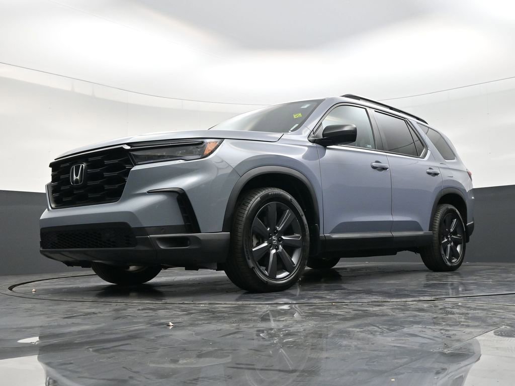 Used 2023 Honda Pilot Sport image 21