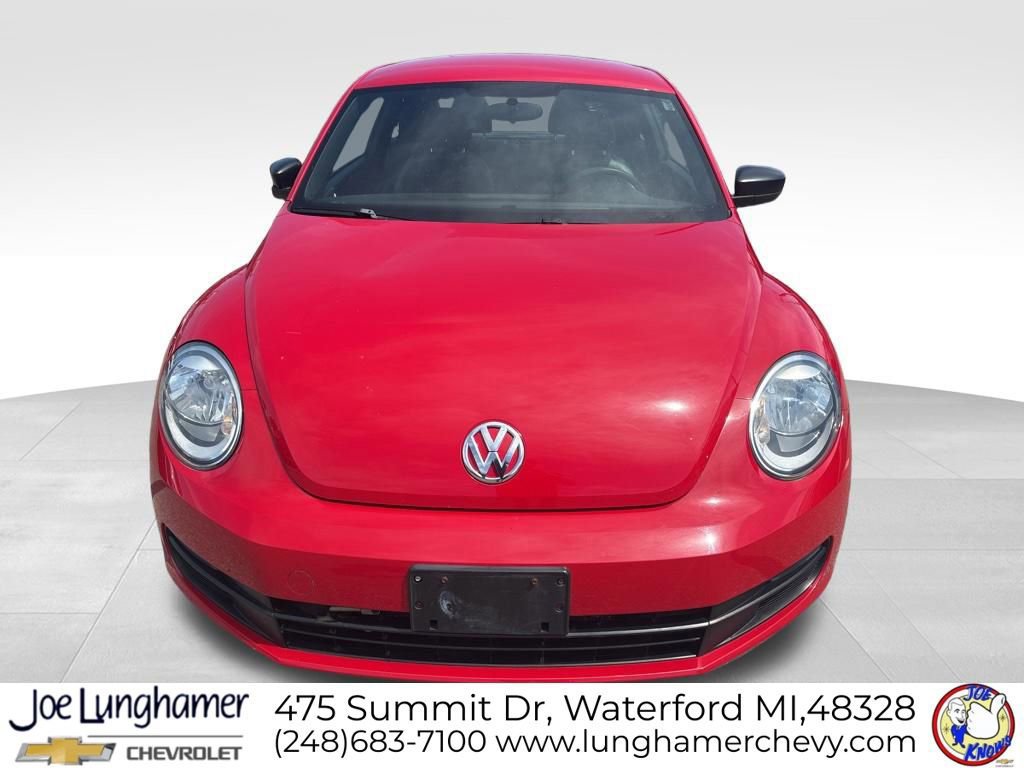 Used 2015 Volkswagen Beetle 1.8T Classic FWD image 8