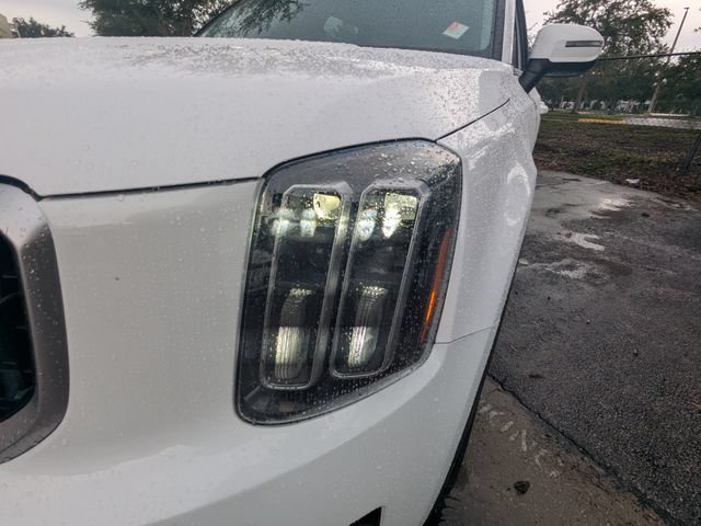 Certified 2023 Kia Telluride LX FWD image 11