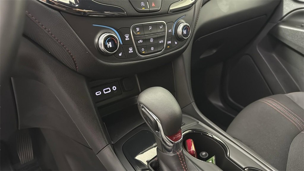 Used 2022 Chevrolet Equinox RS image 21