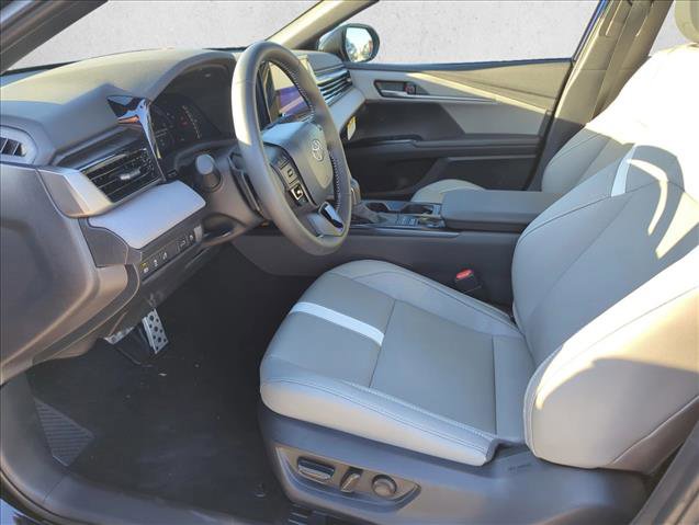 Certified 2026 Toyota Camry SE image 12