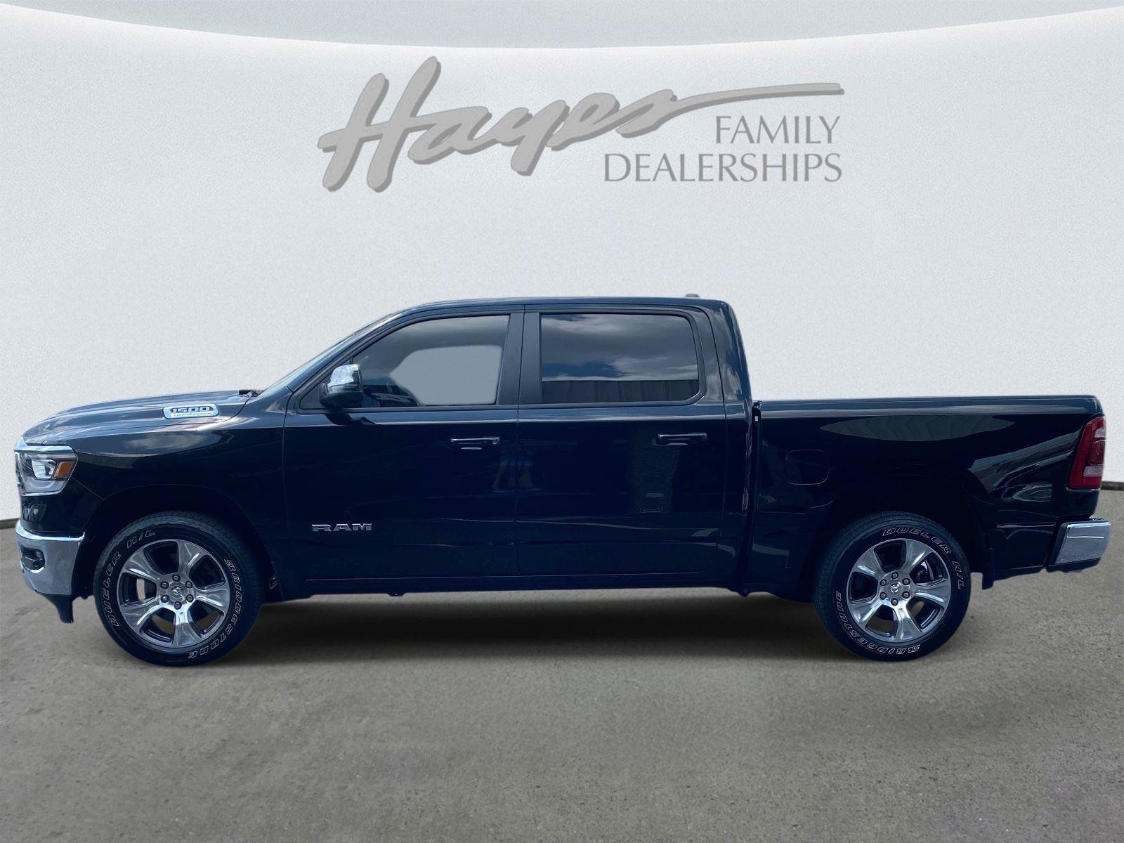 Used 2023 RAM 1500 Laramie AWD/4WD image 9
