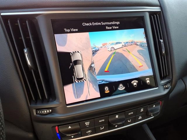 Used 2023 Maserati Levante Modena image 13