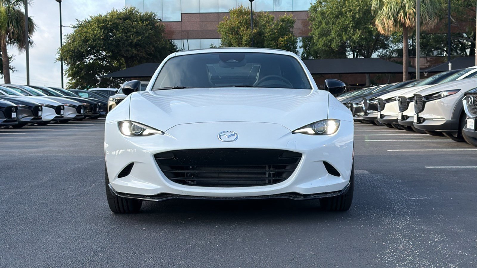 New 2026 MAZDA MX-5 Miata RF Club w/ Interior Package RWD image 8