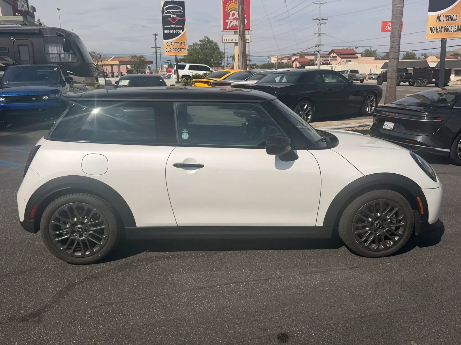 Used 2026 MINI Cooper S image 8