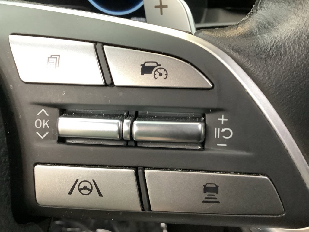 Used 2023 Hyundai Palisade Calligraphy image 17