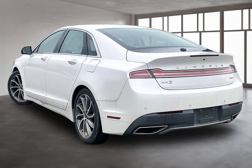 Used 2019 Lincoln MKZ Reserve w/ Reserve Plus Package FWD image 4