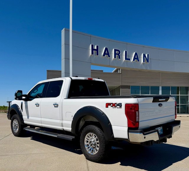 Used 2020 Ford F250 XLT w/ XLT Premium Package AWD/4WD image 3