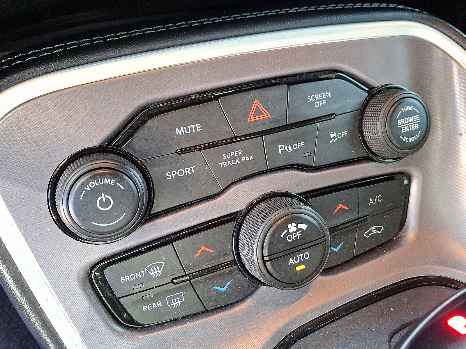 Used 2021 Dodge Challenger GT w/ Plus Package image 16