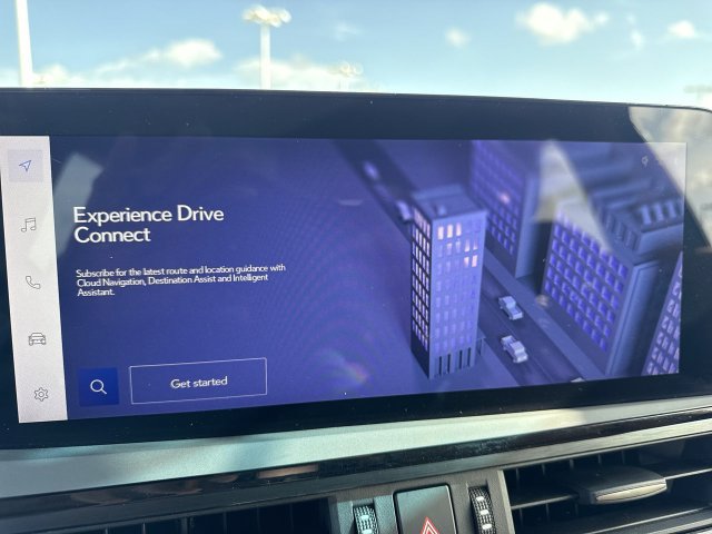 Certified 2024 Lexus ES 350 w/ Technology Package FWD image 18