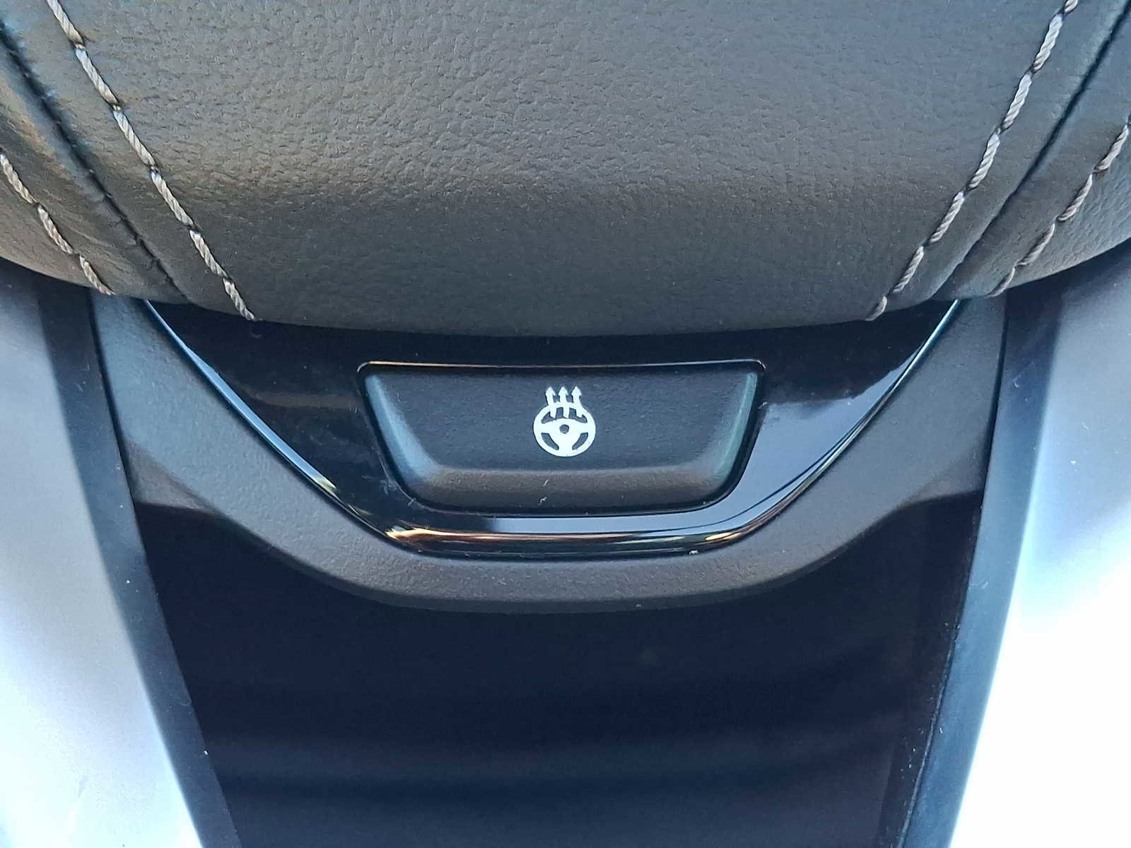 Used 2023 BMW X5 xDrive40i AWD/4WD image 18