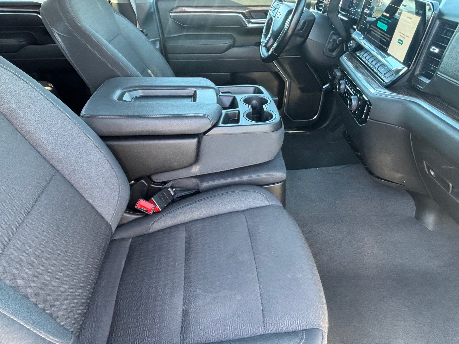 Used 2025 Chevrolet Silverado 2500 LT w/ Convenience Package AWD/4WD image 30